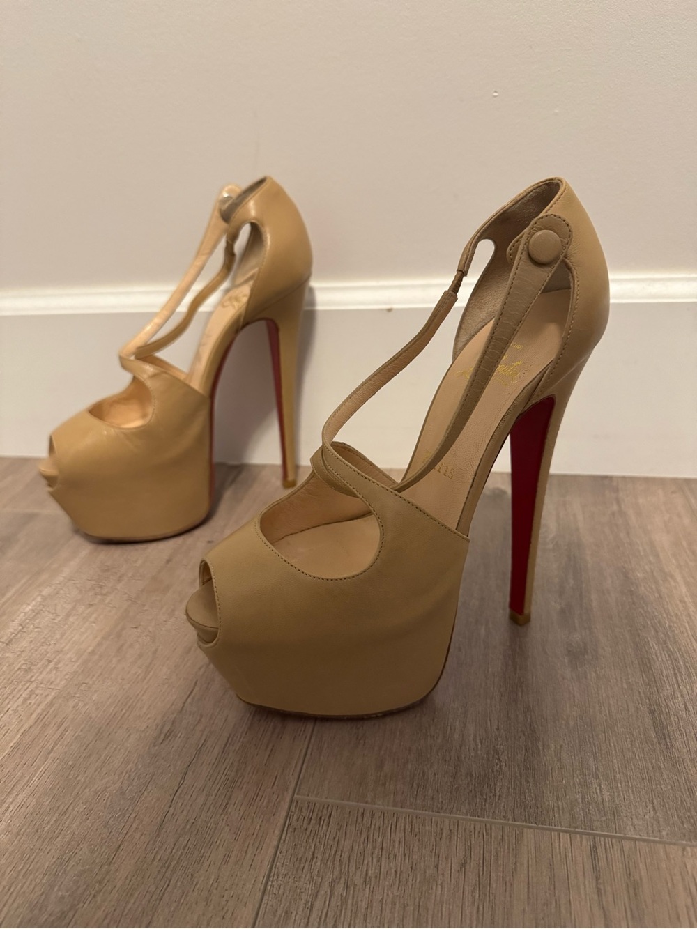 Christian Louboutin Exagona 160 Sandals size 35
